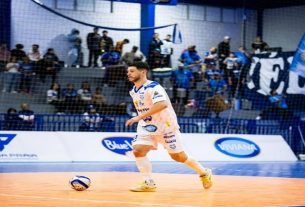 Vélez Camaquã terá de derrotar o Joinville nesta quinta-feira no jogo de volta das oitavas de final dos Playoffs.