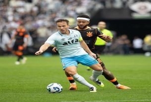 Grêmio perde para o Corinthians