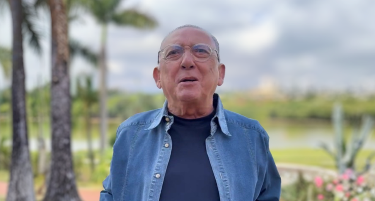 Galvão está confirmado como narrador dos jogos da Copa do Mundo pelo SBT.