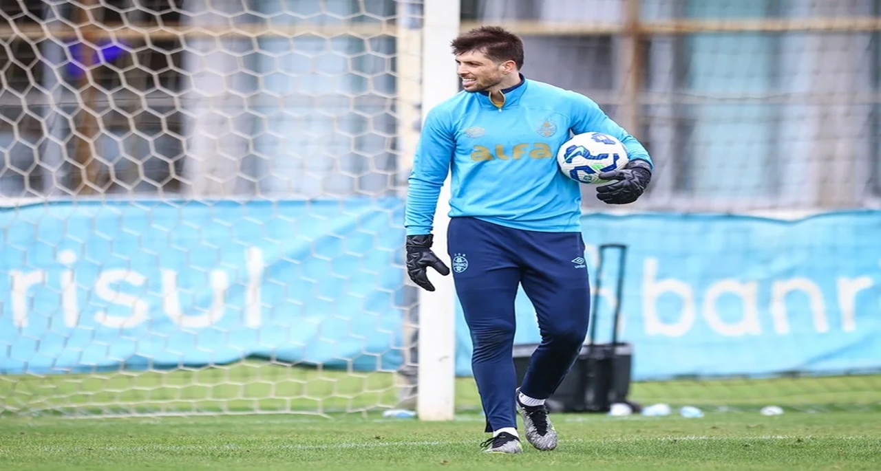 Tiago Volpi foi liberado para sair