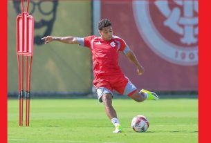 Alex - jovem atacante colorado dos pampas