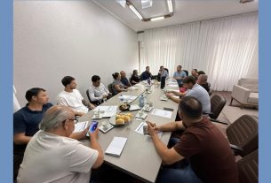Reunião entre Executivo e Legislativo camaquense