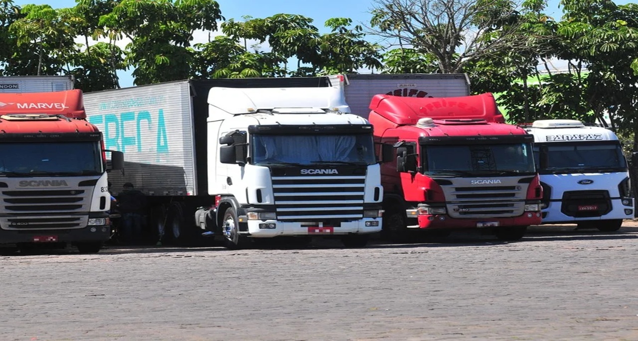 Caminhoneiros - Fretes