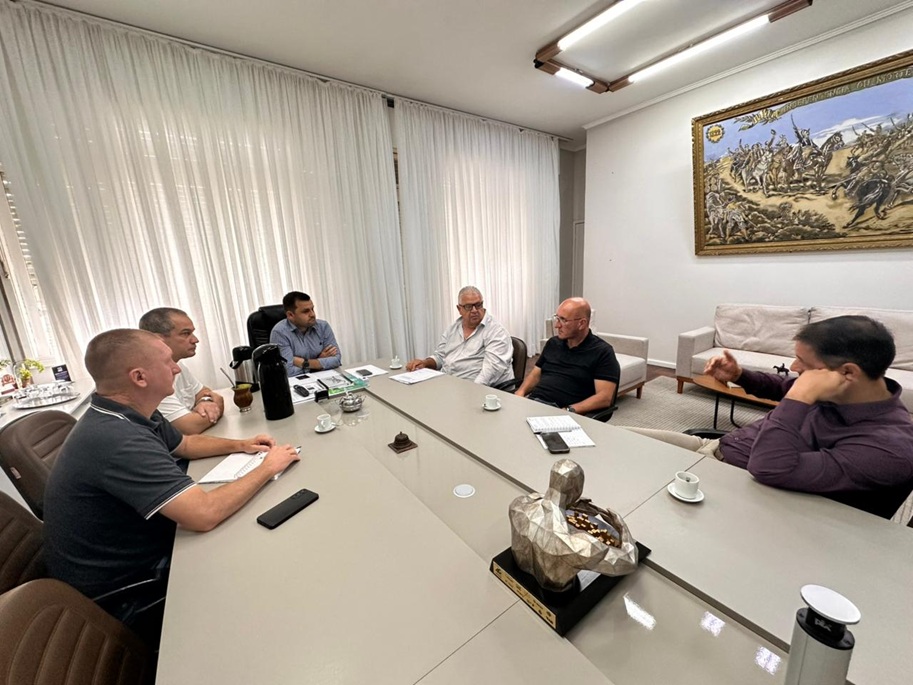 Prefeitura de Camaquã e AUD