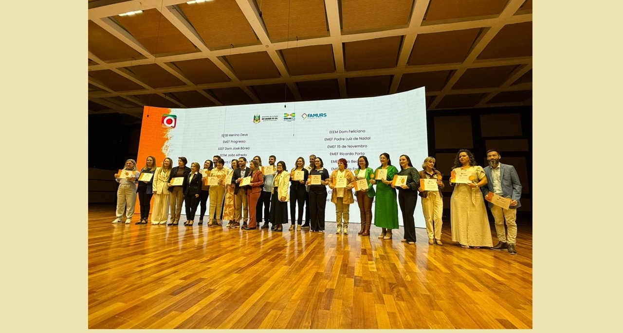 As escolas João Beckel, na localidade da Querência, e 15 de Novembro, na Santa Auta, representaram o município na lista.