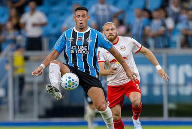 Noriega volta ao meio-campo tricolor