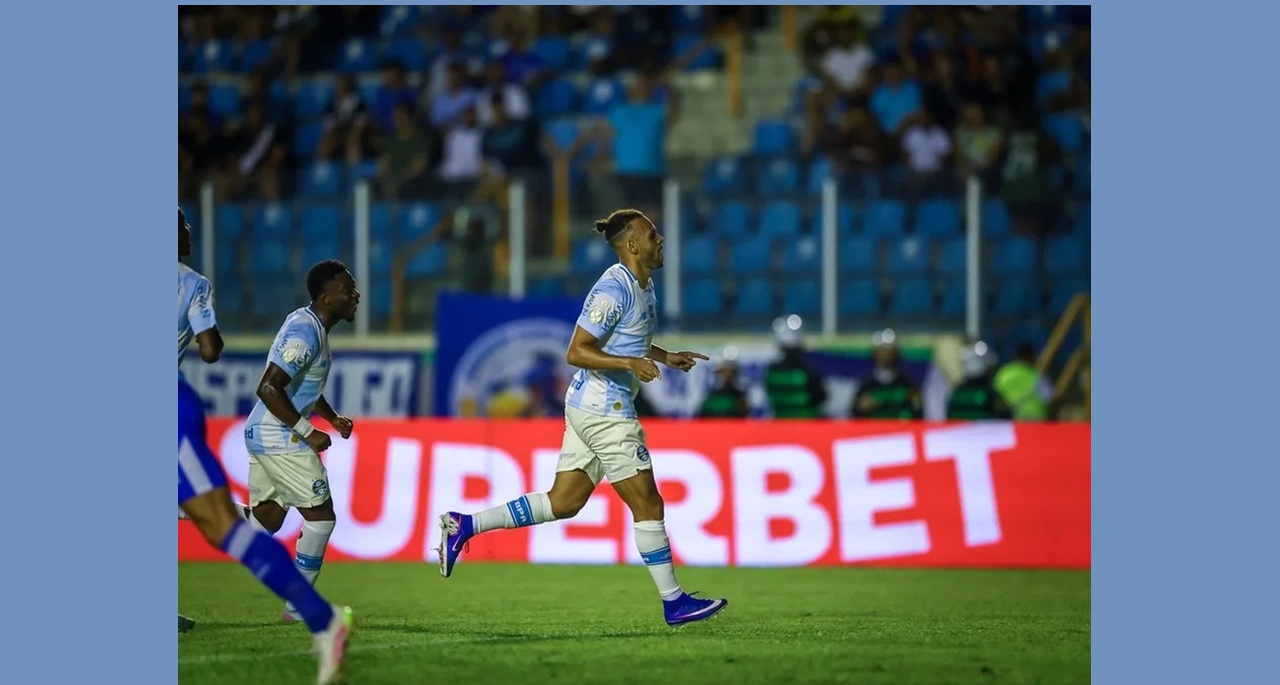 Grêmio goleia o Confiança