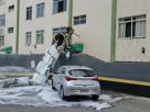 Aeronave cai em BH