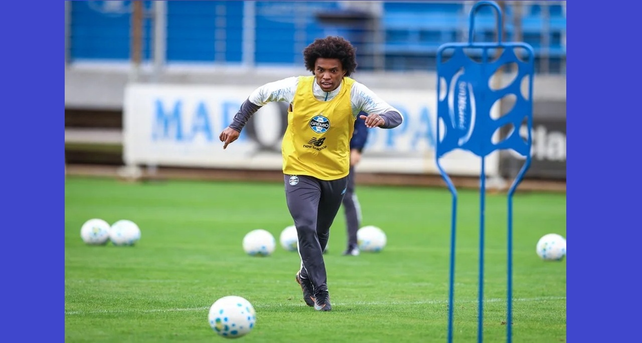 Willian pode deixar o Tricolor na metade deste ano