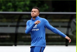 Kylian Mbappé em treino da França 6 de julho de 2026