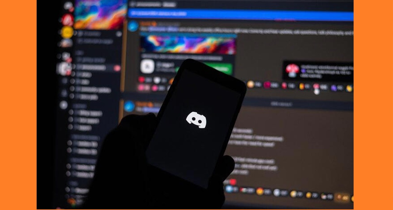 discord app on smartphones screen Foto: Adobe S