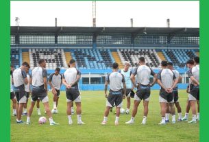 Renato comandou o Grêmio em três partidas com três empates